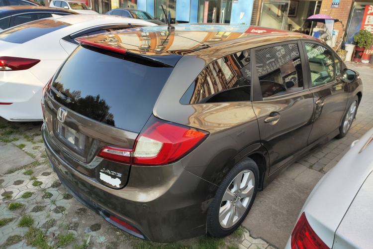 Used Honda Jade 2013 1.8L automatic Comfort version 5 seats Rear Right 45 Deg