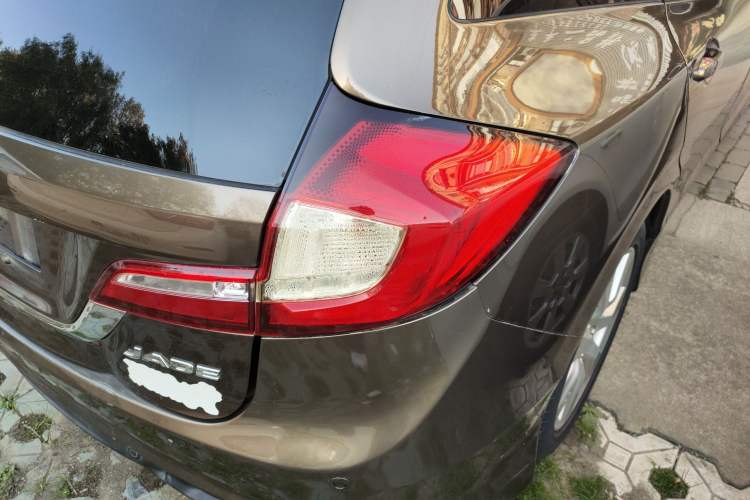 Used Honda Jade 2013 1.8L automatic Comfort version 5 seats Right Rear Taillight