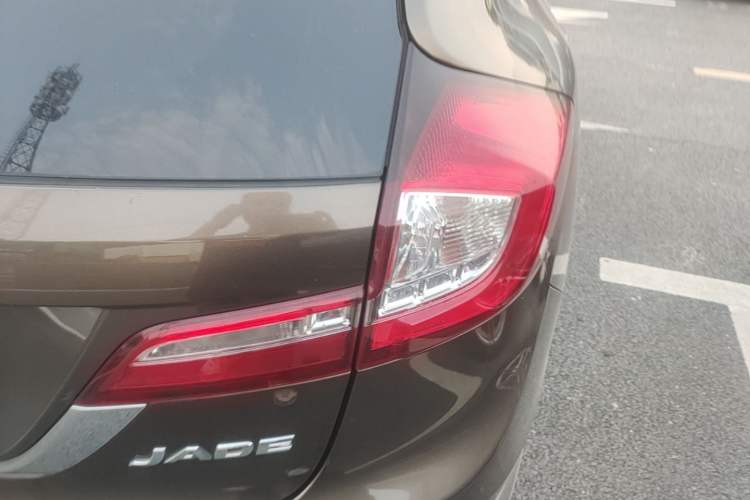 Used Honda Jade 2013 1.8L automatic Comfort version 5 seats Right Rear Taillight
