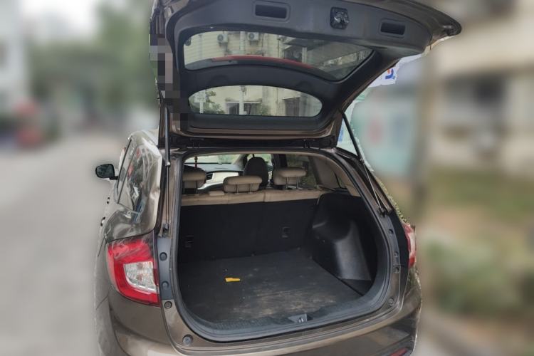 Used Honda Jade 2013 1.8L automatic Comfort version 5 seats Trunk