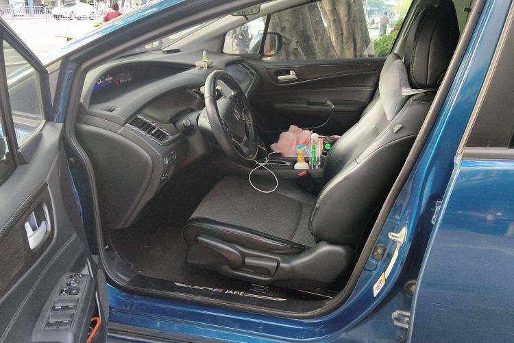 Used Honda Jade 2014 1.8L Automatic Comfort Elite Version 5 Seats Driver Seat