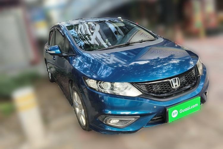 Used Honda Jade 2014 1.8L Automatic Comfort Elite Version 5 Seats Front Right 45 Deg