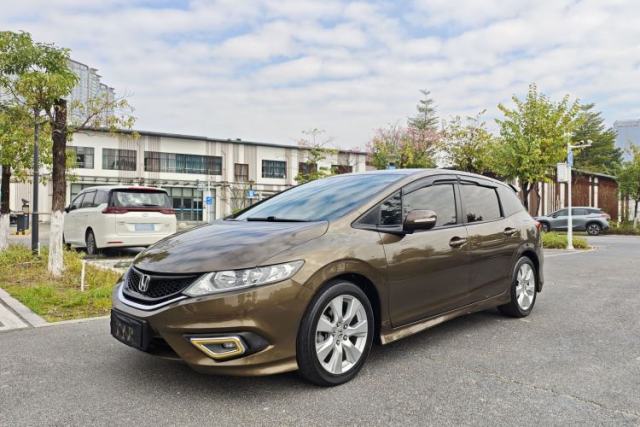 Used Honda Jade 2014 1.8L Automatic Comfort Elite Version 5 Seats