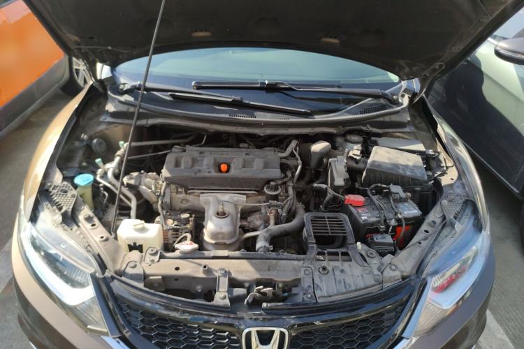 Used Honda Jade 2014 1.8L CVT Luxury Edition 5 seats Engine Bay