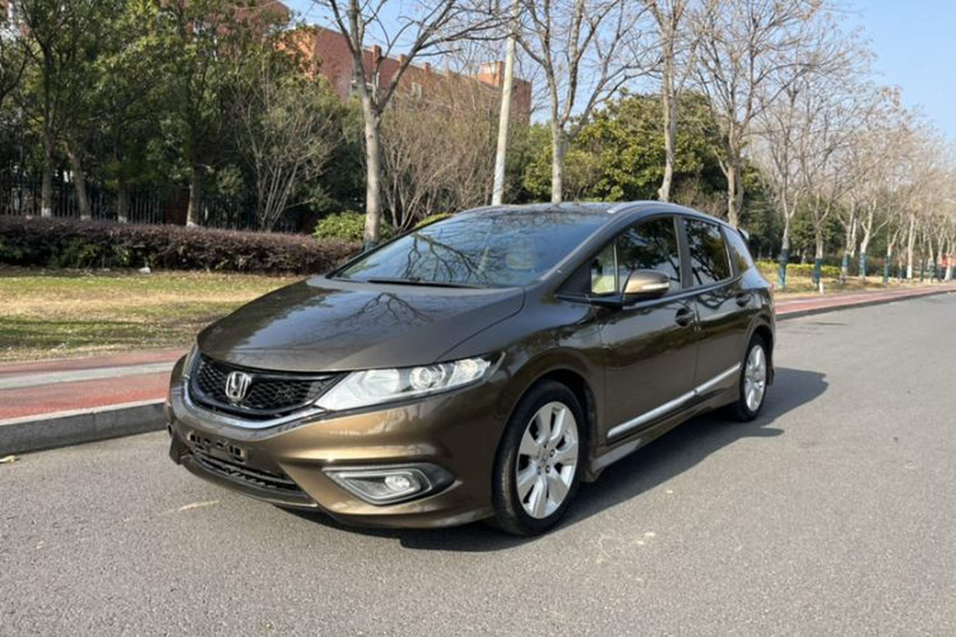 Used Honda Jade 2014 1.8L Automatic Comfort Elite Version 5 Seats Exterior 8