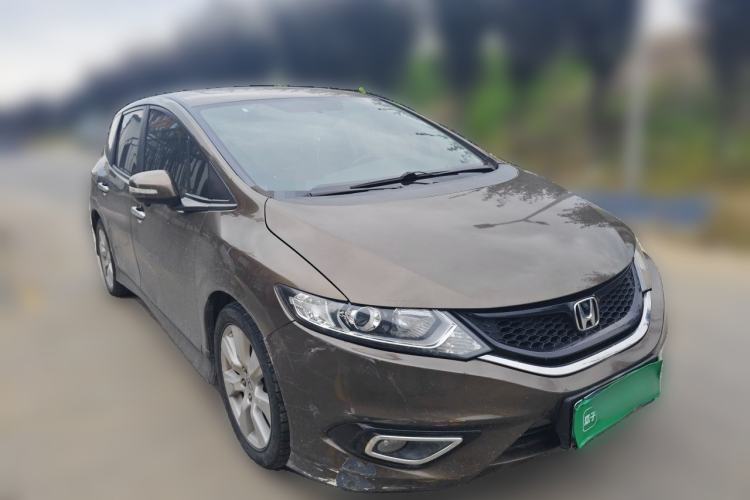 Used Honda Jade 2014 1.8L CVT Luxury Edition 5 seats Front Right 45 Deg