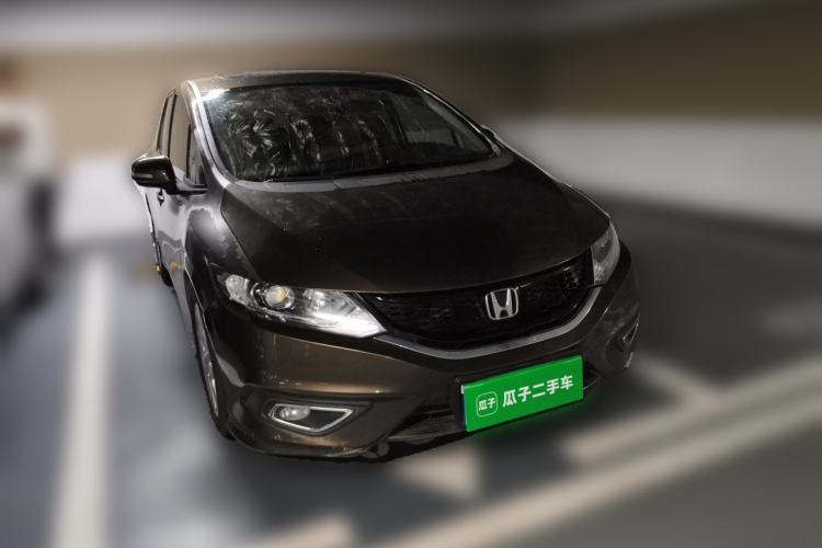 Used Honda Jade 2014 1.8L Automatic Comfort Elite Version 5 Seats Front Right 45 Deg