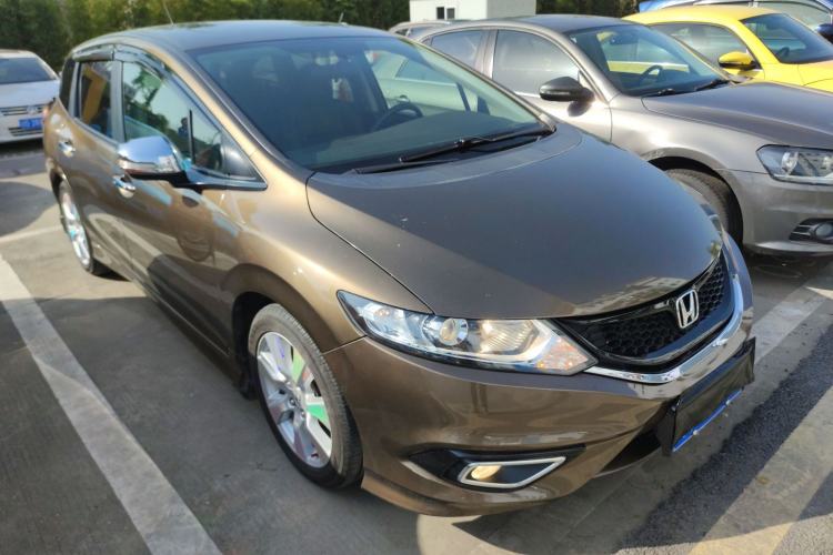 Used Honda Jade 2014 1.8L CVT Luxury Edition 5 seats Front Right 45 Deg