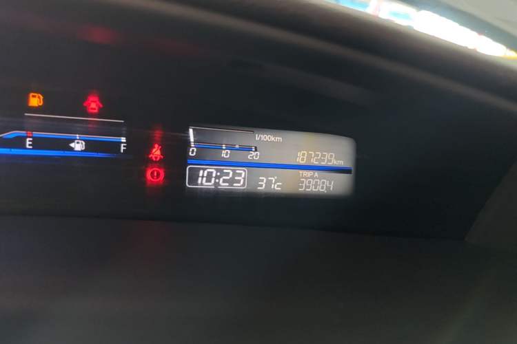 Used Honda Jade 2014 1.8L Automatic Comfort Elite Version 5 Seats Instrument Cluster