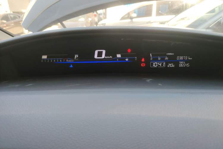 Used Honda Jade 2014 1.8L Automatic Comfort Elite Version 5 Seats Instrument Cluster