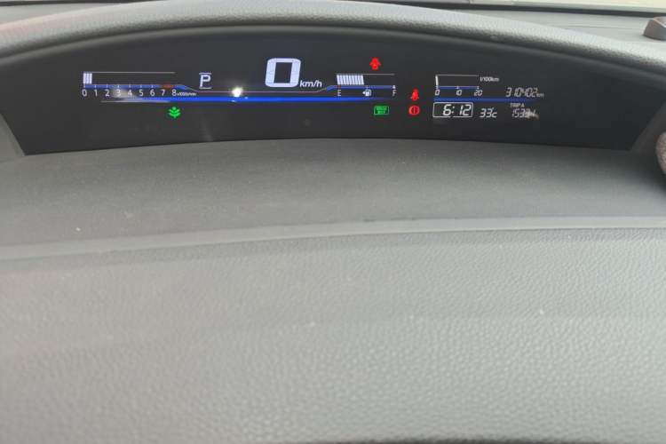 Used Honda Jade 2014 1.8L CVT Luxury Edition 5 seats Instrument Cluster