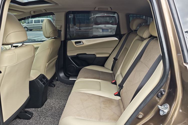 Used Honda Jade 2014 1.8L Automatic Comfort Elite Version 5 Seats Interior 4