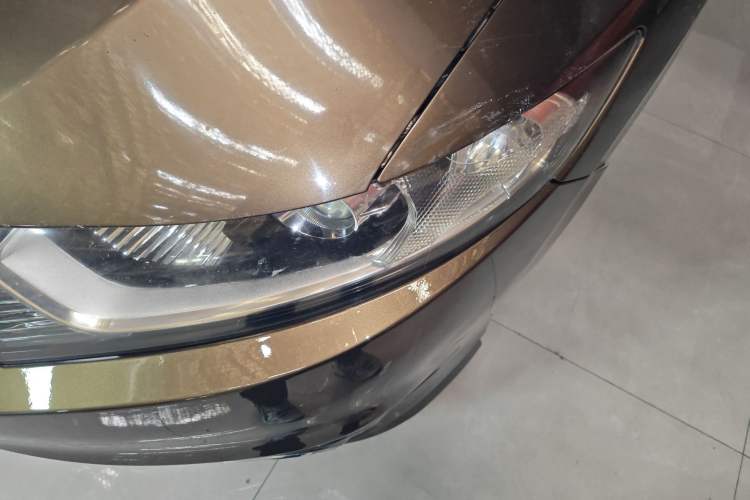 Used Honda Jade 2014 1.8L CVT Luxury Edition 5 seats Left Front Headlight