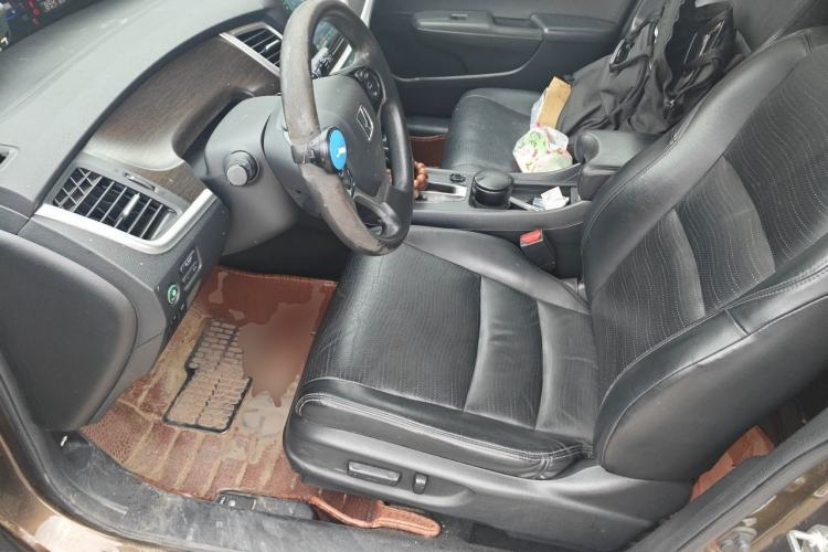 Used Honda Jade 2014 1.8L CVT Luxury Edition 5 seats Left Front Seat