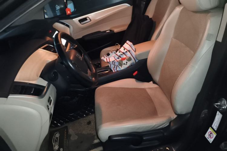 Used Honda Jade 2014 1.8L Automatic Comfort Elite Version 5 Seats Left Front Seat