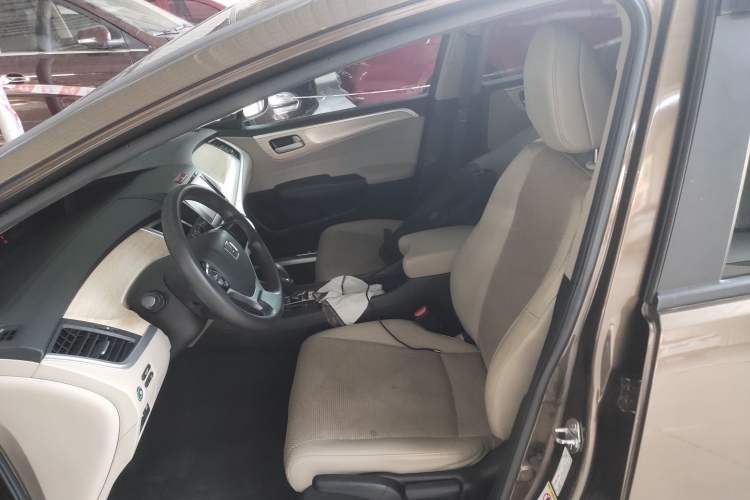 Used Honda Jade 2014 1.8L Automatic Comfort Elite Version 5 Seats Left Front Seat