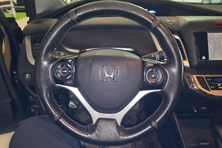 Used Honda Jade 2014 1.8L CVT Luxury Edition 5 seats Steering Wheel