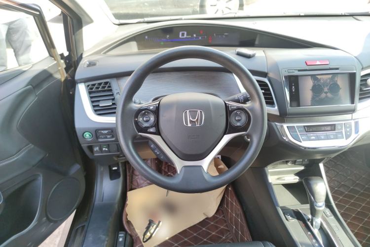 Used Honda Jade 2014 1.8L CVT Luxury Edition 5 seats Steering Wheel