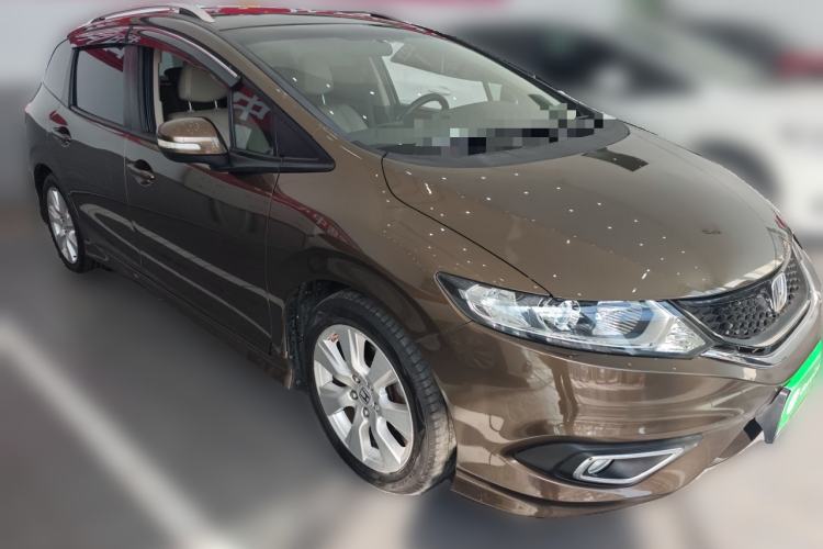 Used Honda Jade 2014 1.8L Automatic Comfort Elite Version 5 Seats Front Right 45 Deg