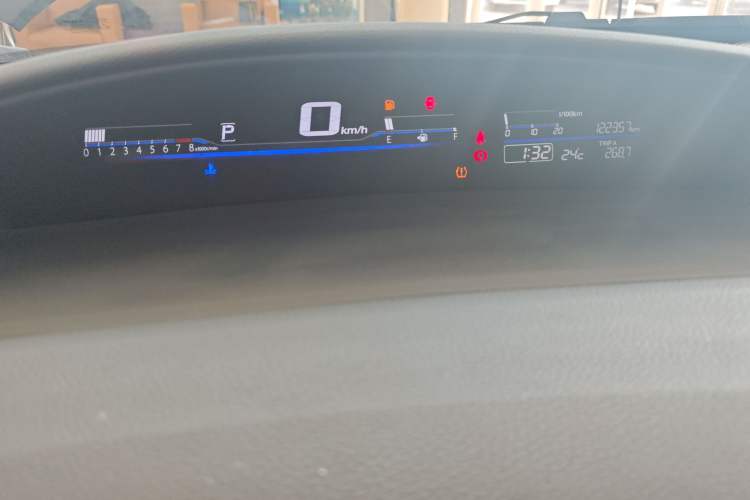 Used Honda Jade 2014 1.8L Automatic Comfort Elite Version 5 Seats Instrument Cluster