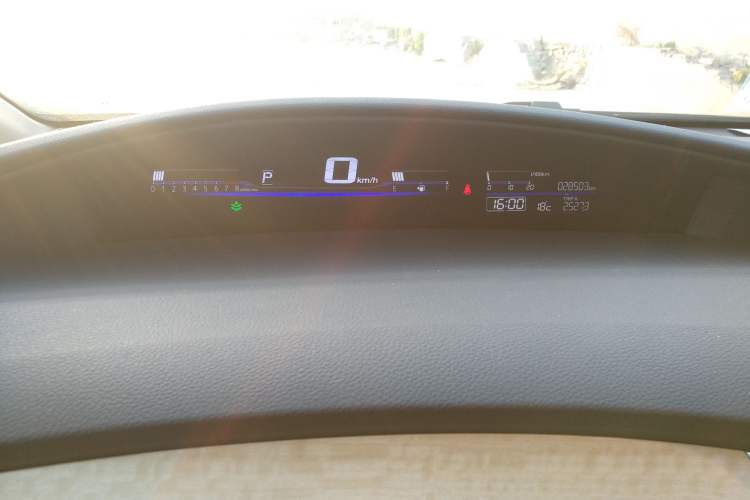 Used Honda Jade 2014 1.8L Automatic Comfort Elite Version 5 Seats Instrument Cluster