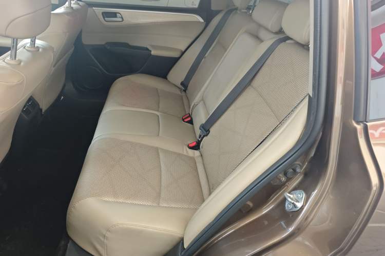 Used Honda Jade 2014 1.8L Automatic Comfort Elite Version 5 Seats Left Rear Seat