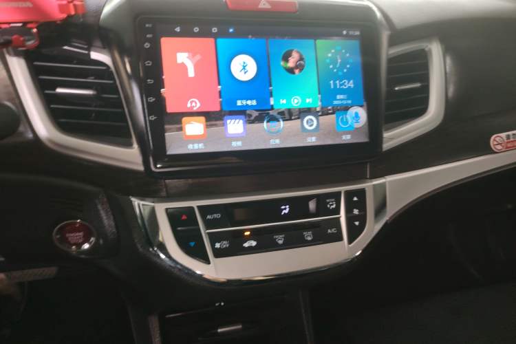 Used Honda Jade 2014 1.8L Automatic Comfort Elite Version 5 Seats Audio And AC Panel
