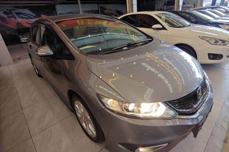 Used Honda Jade 2014 1.8L Automatic Comfort Elite Version 5 Seats Exterior 2