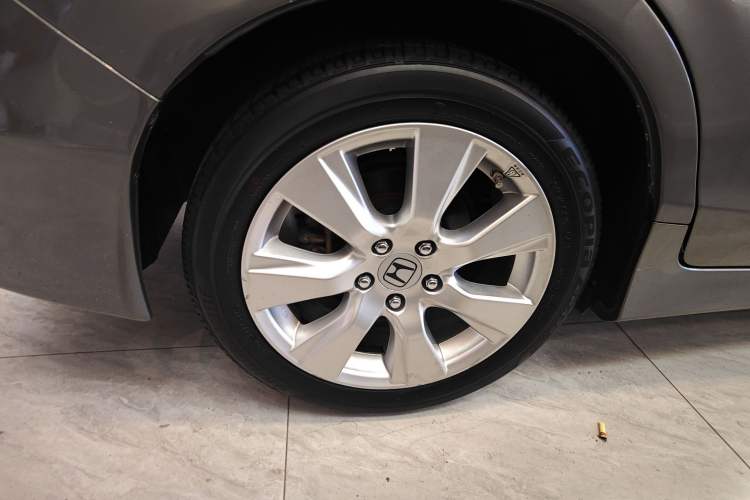 Used Honda Jade 2014 1.8L Automatic Comfort Elite Version 5 Seats Exterior 8