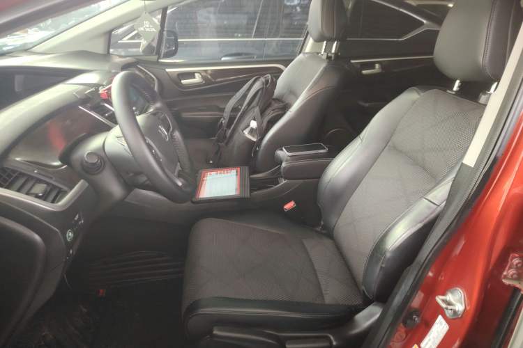 Used Honda Jade 2014 1.8L Automatic Comfort Elite Version 5 Seats Left Front Seat