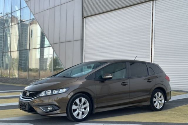 Used Honda Jade 2014 1.8L Automatic Comfort Elite Version 5 Seats