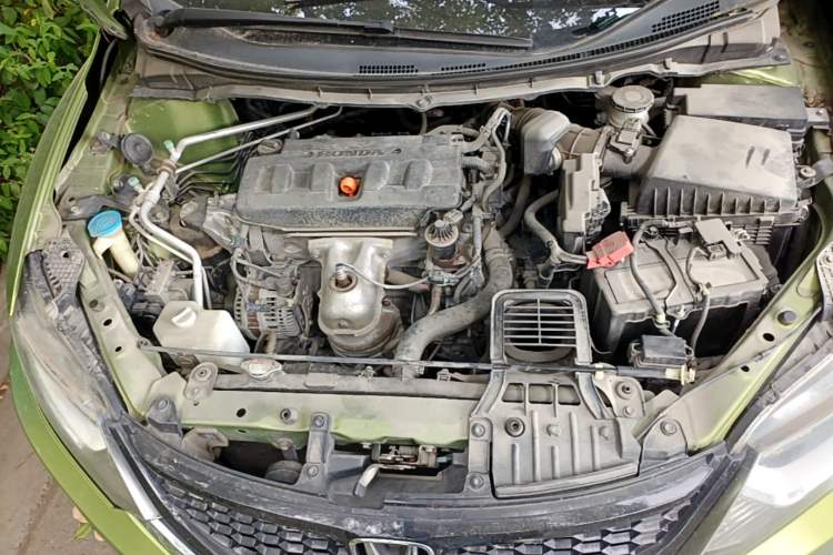 Used Honda Jade 2014 1.8L Automatic Comfort Elite Version 5 Seats Engine Bay