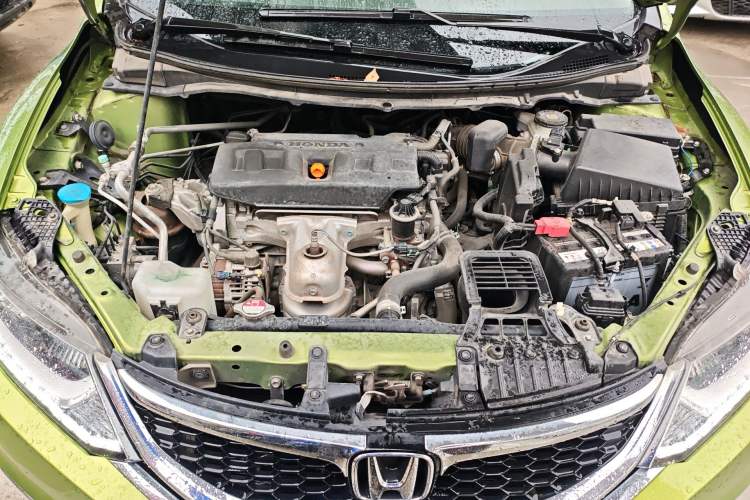 Used Honda Jade 2014 1.8L Automatic Comfort Elite Version 5 Seats Engine Bay