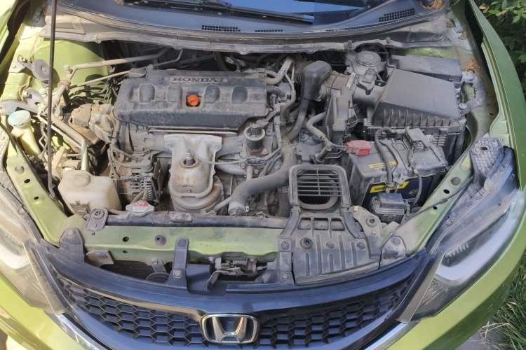 Used Honda Jade 2014 1.8L Automatic Comfort Elite Version 5 Seats Engine Bay