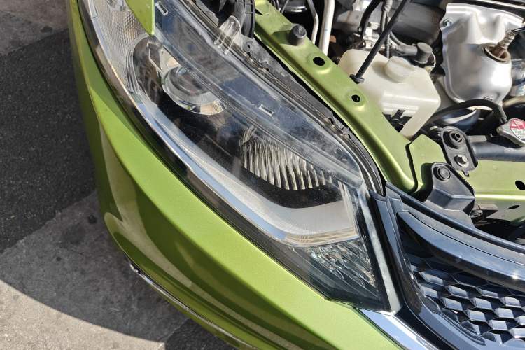 Used Honda Jade 2014 1.8L CVT Luxury Edition 5 seats Exterior 3