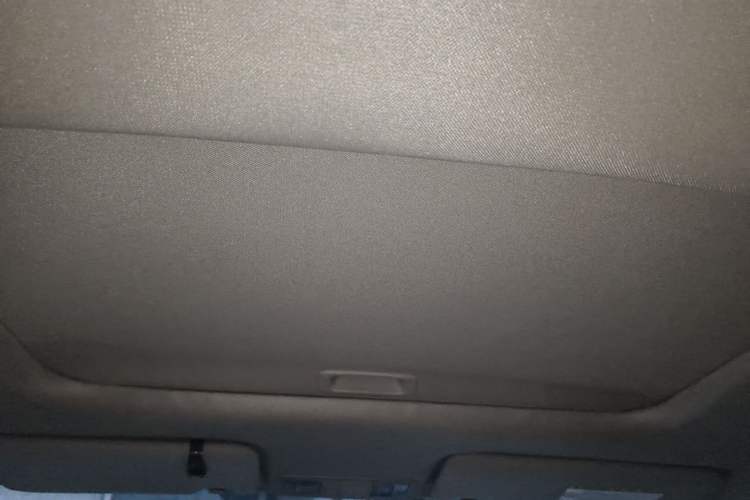 Used Honda Jade 2014 1.8L Automatic Comfort Elite Version 5 Seats Headliner