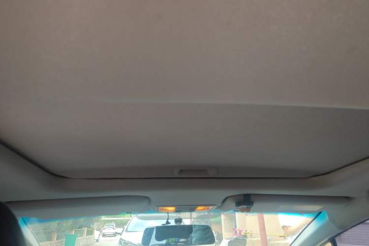 Used Honda Jade 2014 1.8L Automatic Comfort Elite Version 5 Seats Headliner