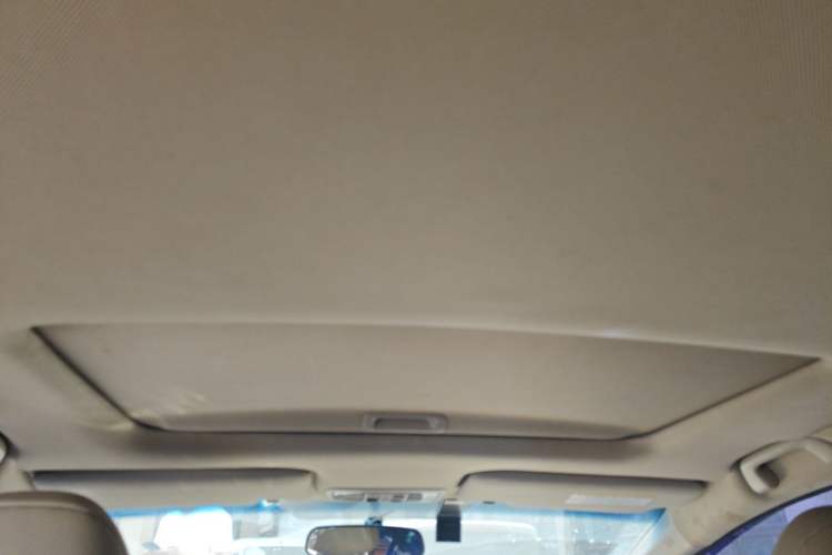 Used Honda Jade 2014 1.8L CVT Luxury Prestige Edition 5 Seats Headliner