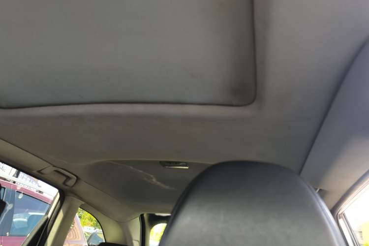 Used Honda Jade 2014 1.8L Automatic Comfort Elite Version 5 Seats Headliner