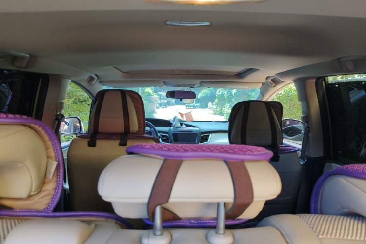 Used Honda Jade 2014 1.8L Automatic Comfort Elite Version 5 Seats Headliner