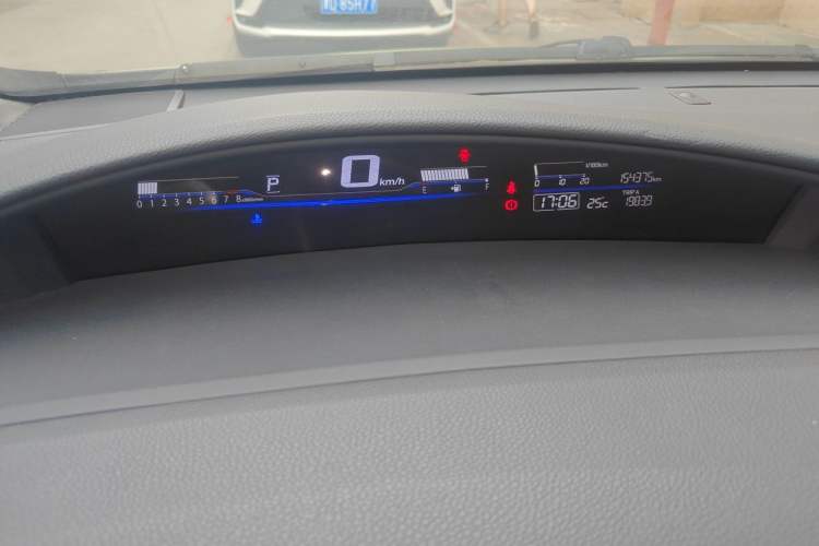 Used Honda Jade 2014 1.8L Automatic Comfort Elite Version 5 Seats Instrument Cluster