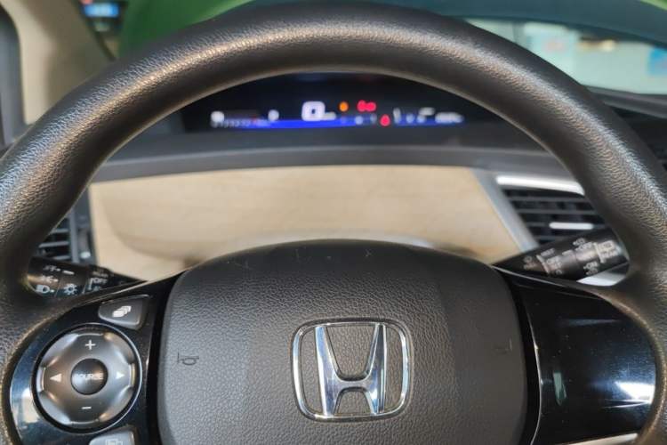 Used Honda Jade 2014 1.8L Automatic Comfort Elite Version 5 Seats Instrument Cluster