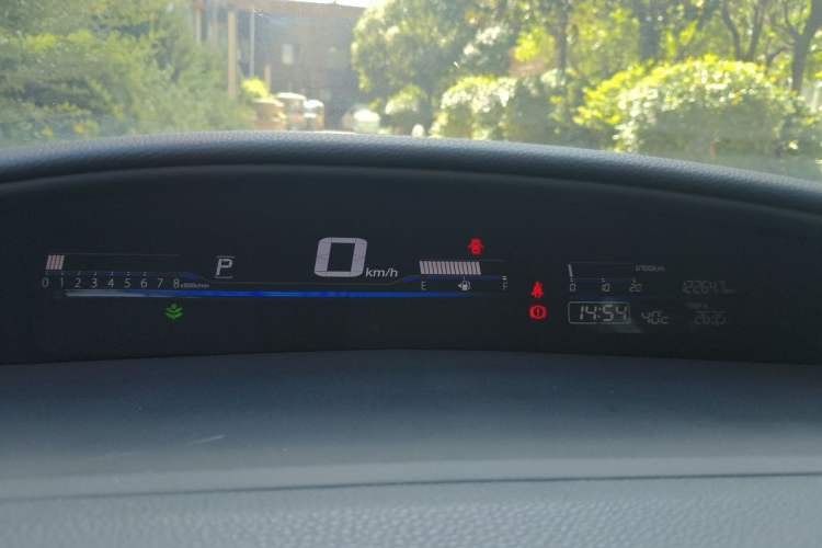 Used Honda Jade 2014 1.8L Automatic Comfort Elite Version 5 Seats Instrument Cluster