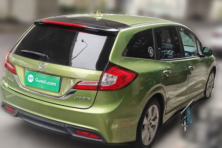 Used Honda Jade 2014 1.8L Automatic Comfort Elite Version 5 Seats Rear Right 45 Deg
