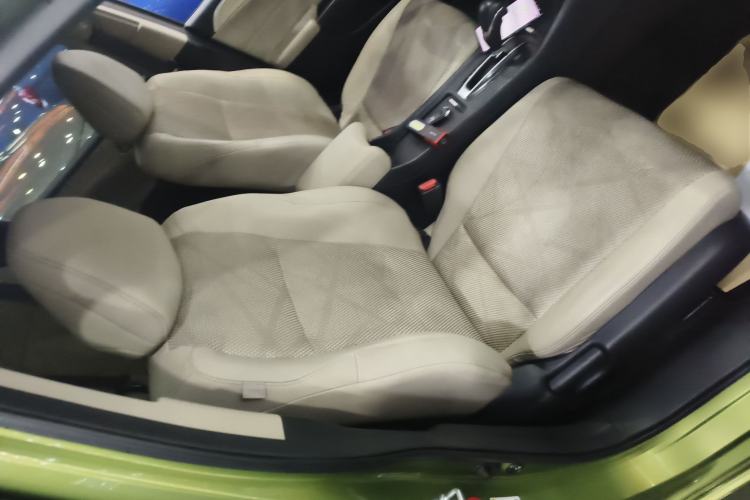 Used Honda Jade 2014 1.8L Automatic Comfort Elite Version 5 Seats Right Front Seat