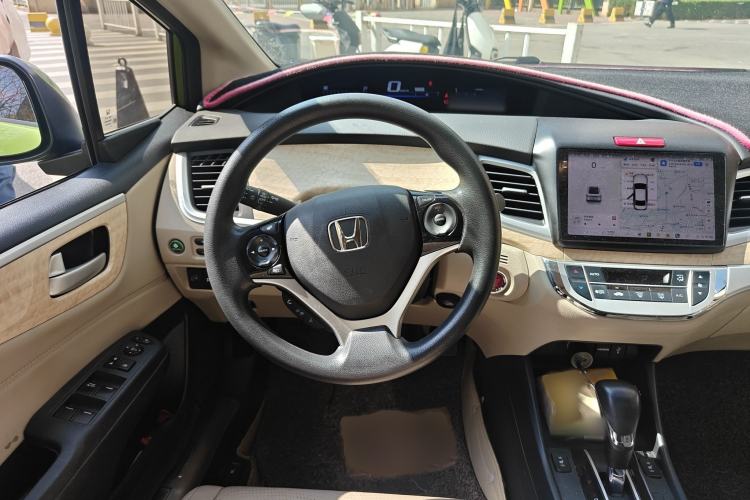 Used Honda Jade 2014 1.8L CVT Luxury Edition 5 seats Steering Wheel