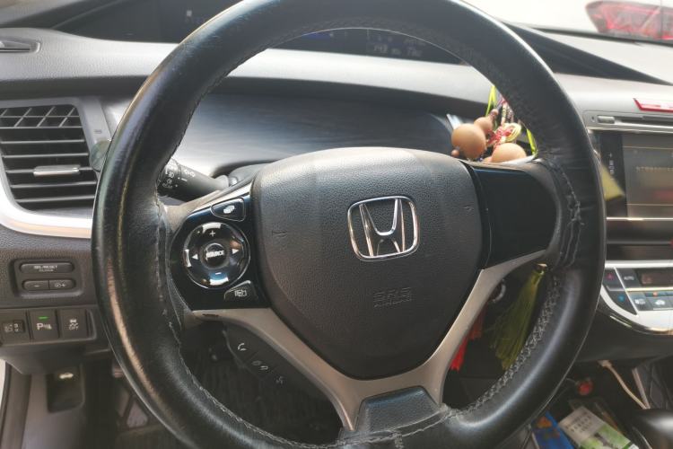 Used Honda Jade 2014 1.8L Automatic Comfort Elite Version 5 Seats Steering Wheel
