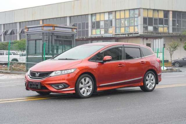 Used Honda Jade 2014 1.8L Automatic Comfort Elite Version 5 Seats