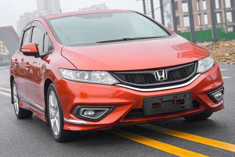 Used Honda Jade 2014 1.8L Automatic Comfort Elite Version 5 Seats Exterior 8