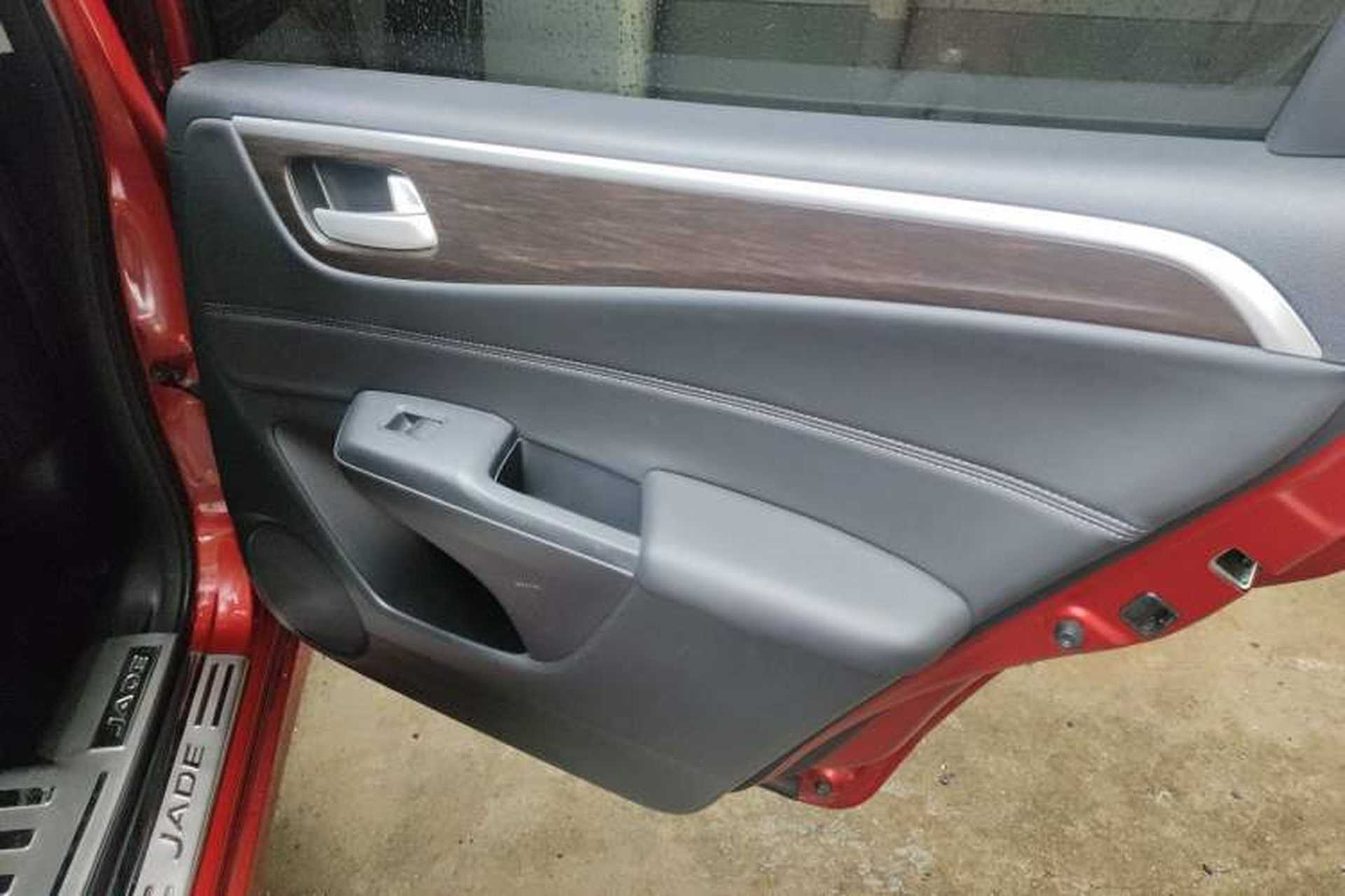 Used Honda Jade 2014 1.8L Automatic Comfort Elite Version 5 Seats Right Rear Door Interior